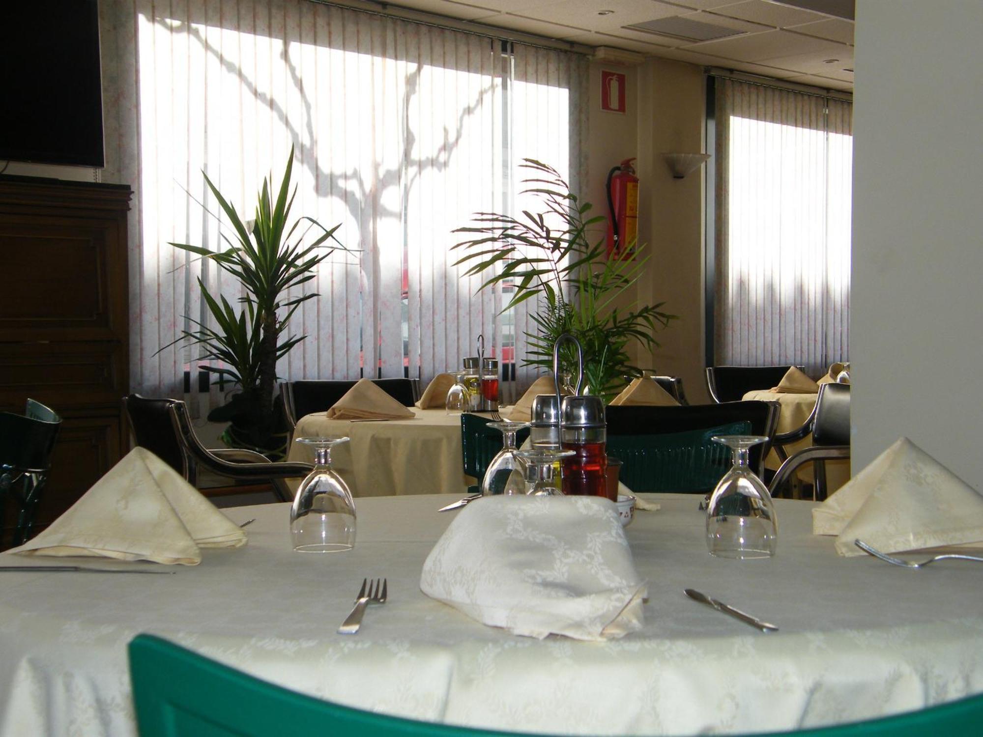 קספה Hotel Magallon מראה חיצוני תמונה